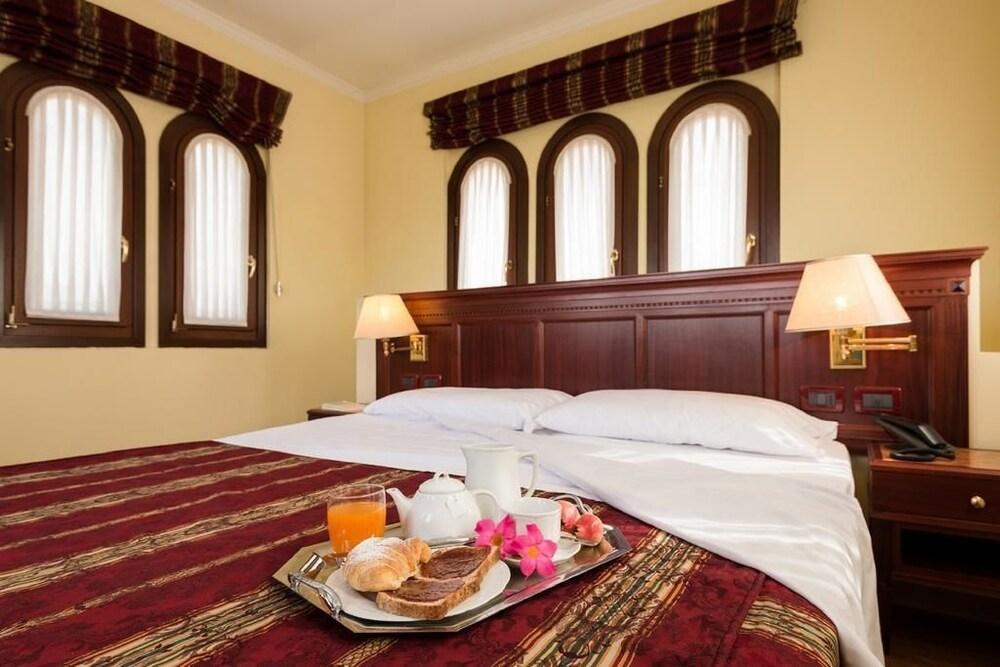 Park Hotel Villa Vicini Preganziol Kültér fotó